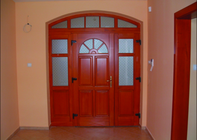 borovi fenyő fa bejárati ajtó (5)